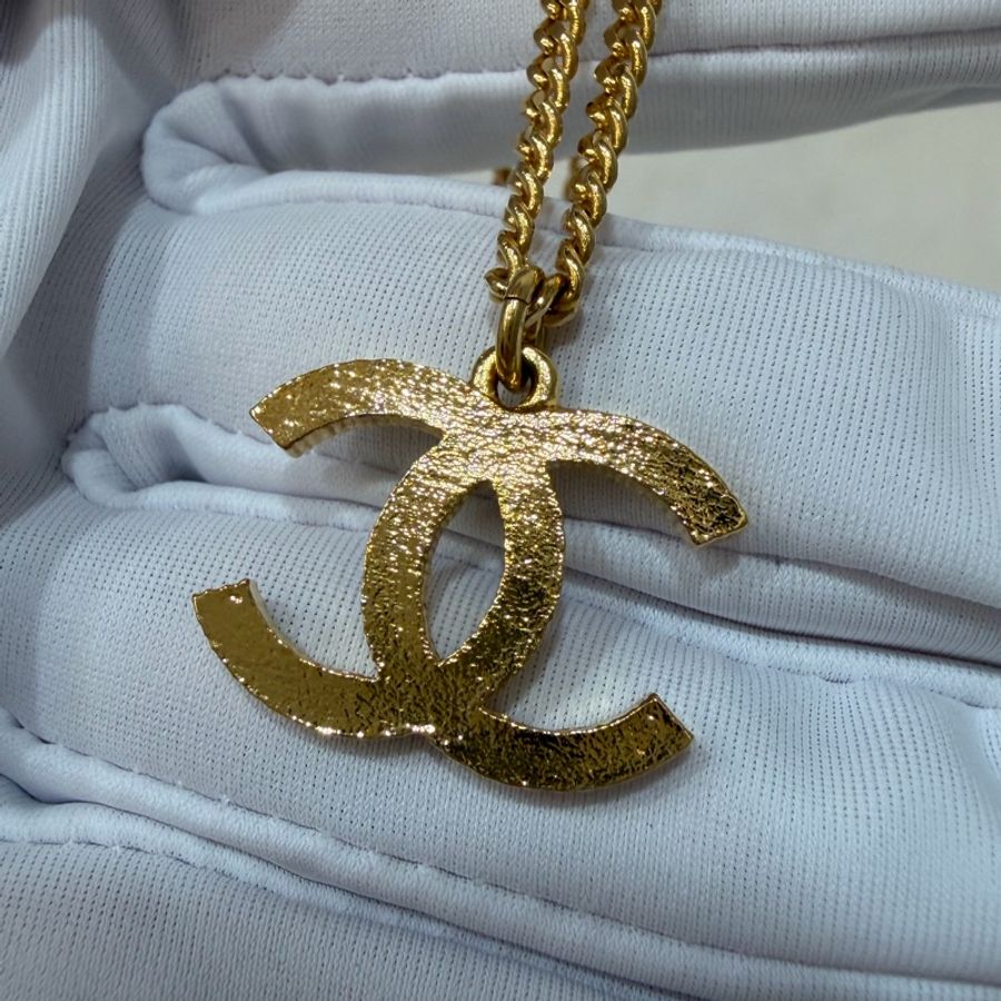 CHANEL ABC480 金色 半金 半黑色琺瑯 雙C金釦項鍊-9
