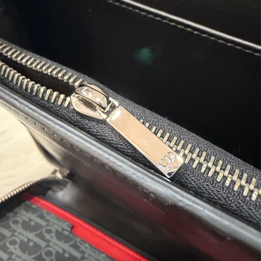 Dior 2DLCA-104XIS 黑皮邊 灰老花 多夾層卡夾 公事包 手拿包 MacBook-45