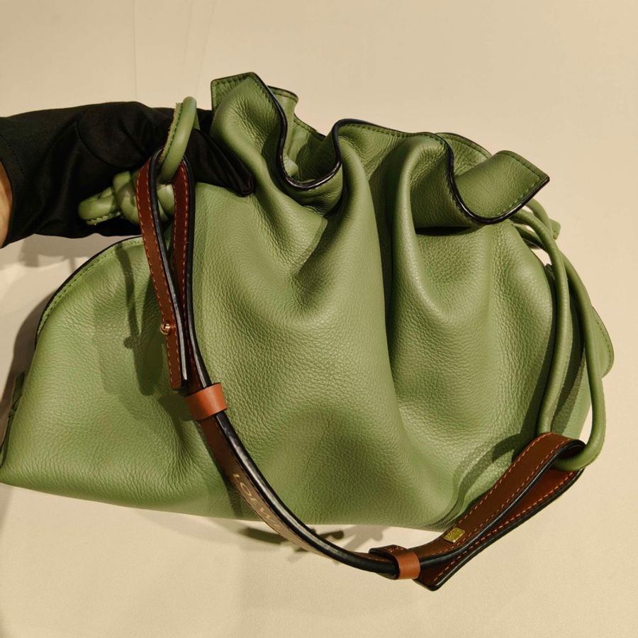 💚 Loewe 羅意威 Flamenco雲朵 牛油果綠福袋包 手提包肩背包斜挎包 底長30cm-3