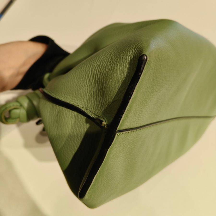 💚 Loewe 羅意威 Flamenco雲朵 牛油果綠福袋包 手提包肩背包斜挎包 底長30cm-4