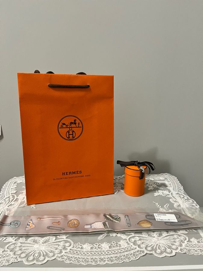 HERMÈS 愛馬仕《全新》Twilly In The Pocket 雙面絲巾|法國製|附原廠盒裝-31