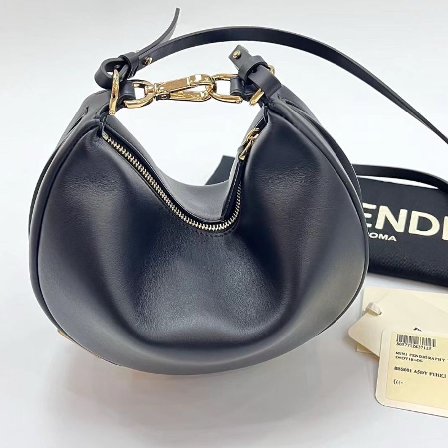 Fendi Fendigraphy Hobo ( Black )-0