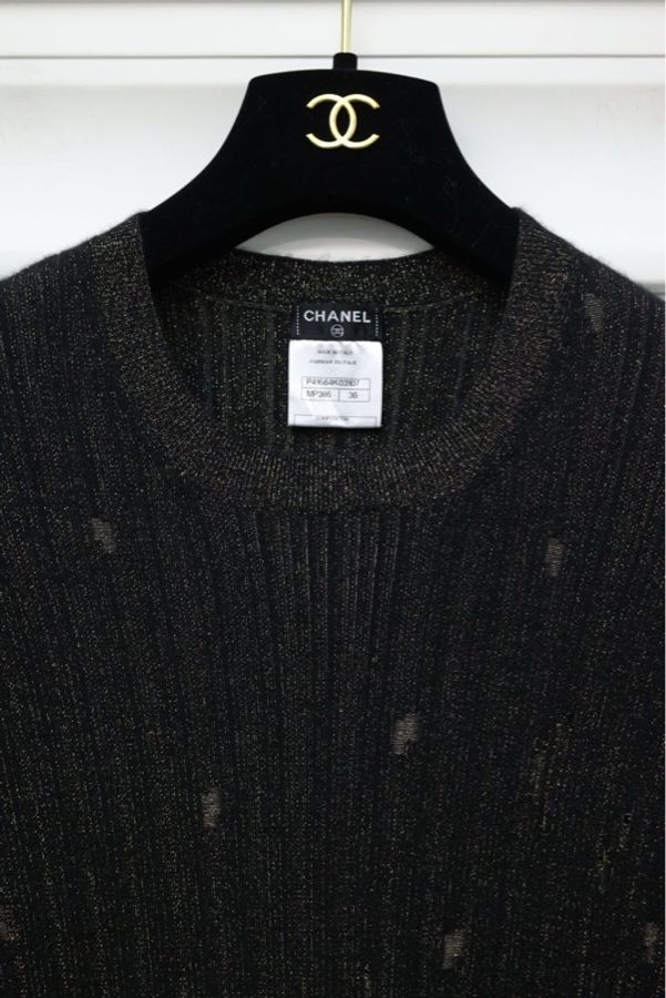 Chanel 11年黑金圆领紧身连衣裙-9