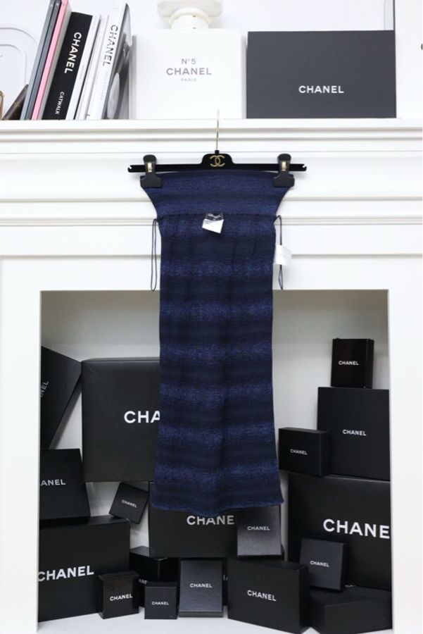 Chanel 09年黑蓝条纹弹力包臀裙半裙-6