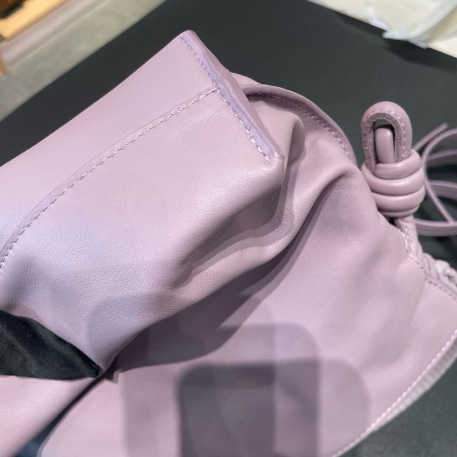 Loewe羅意威 福袋手輓包斜背包 薰衣草淡紫色-6