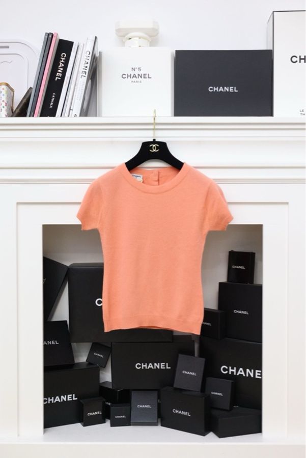 Chanel橙色羊绒针织开衫外套短袖套装-3