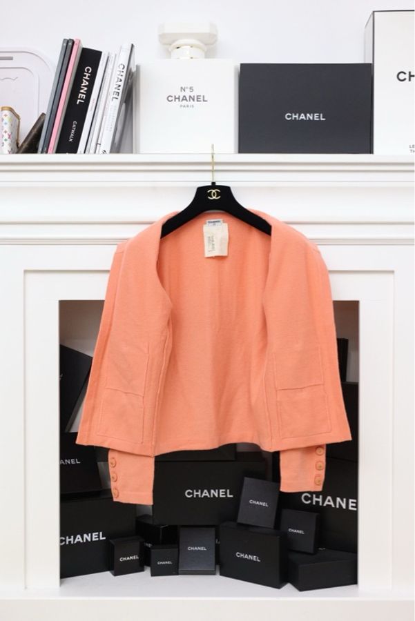 Chanel橙色羊绒针织开衫外套短袖套装-5