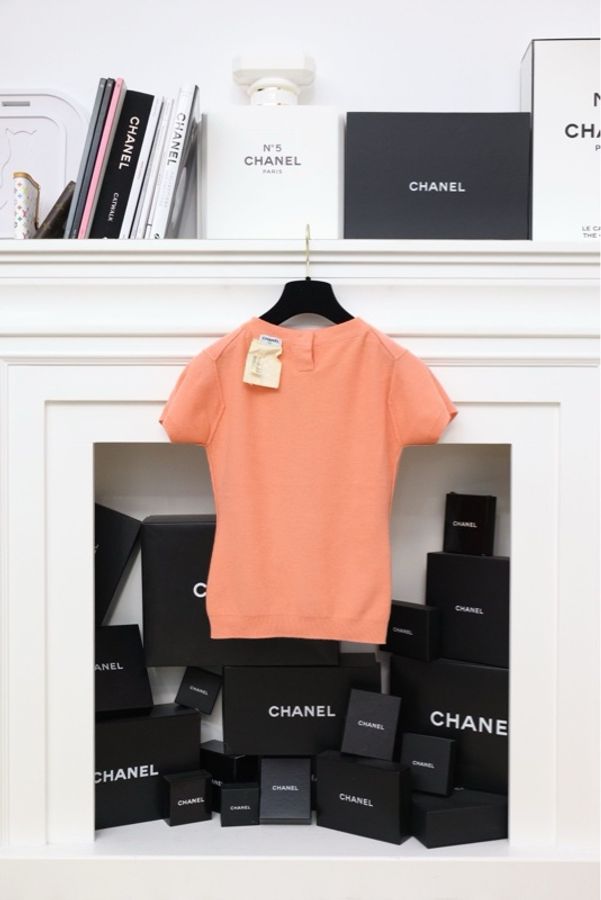 Chanel橙色羊绒针织开衫外套短袖套装-6