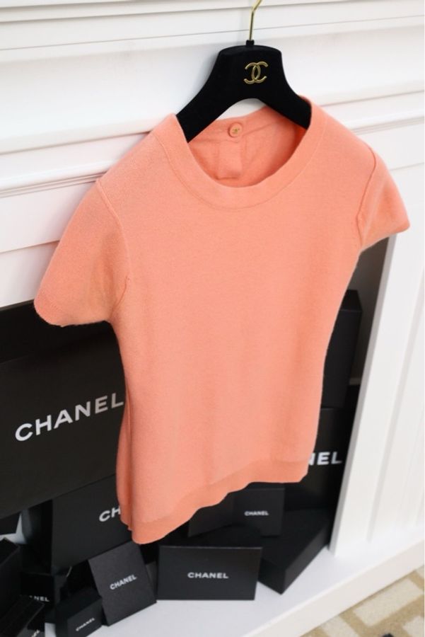 Chanel橙色羊绒针织开衫外套短袖套装-15