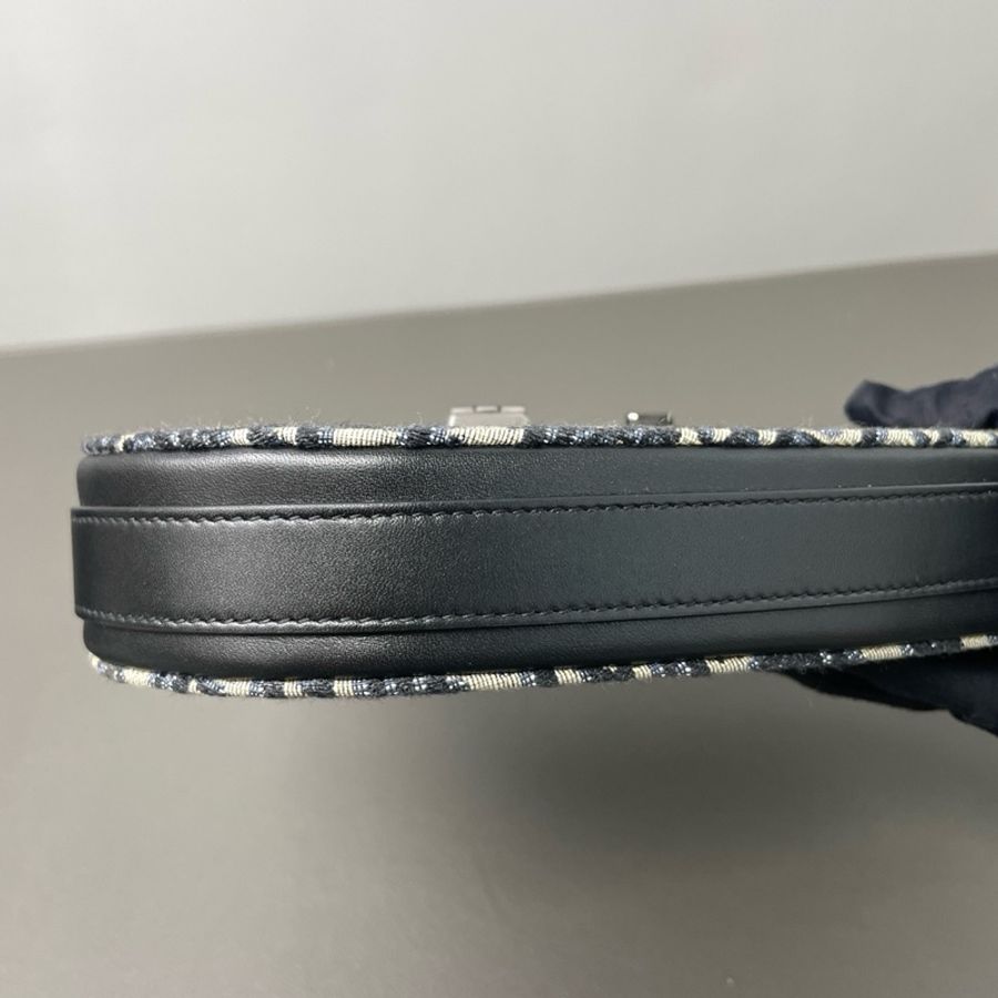 Dior/迪奧 老花信使包，Oblique老花圖案搭配黑色牛皮，斜背包-5