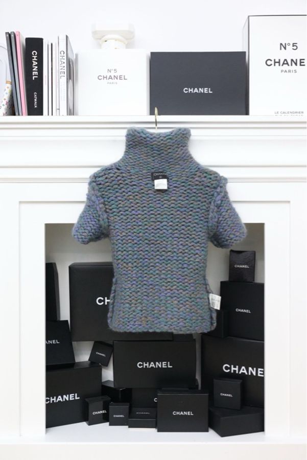Chanel 00年蓝紫色粗针织高领短袖上衣袖套套装-3