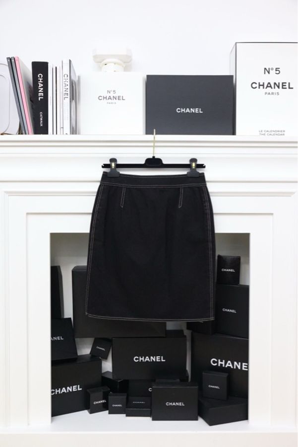 Chanel 94年秀款丹宁牛仔外缝线金扣半裙-1