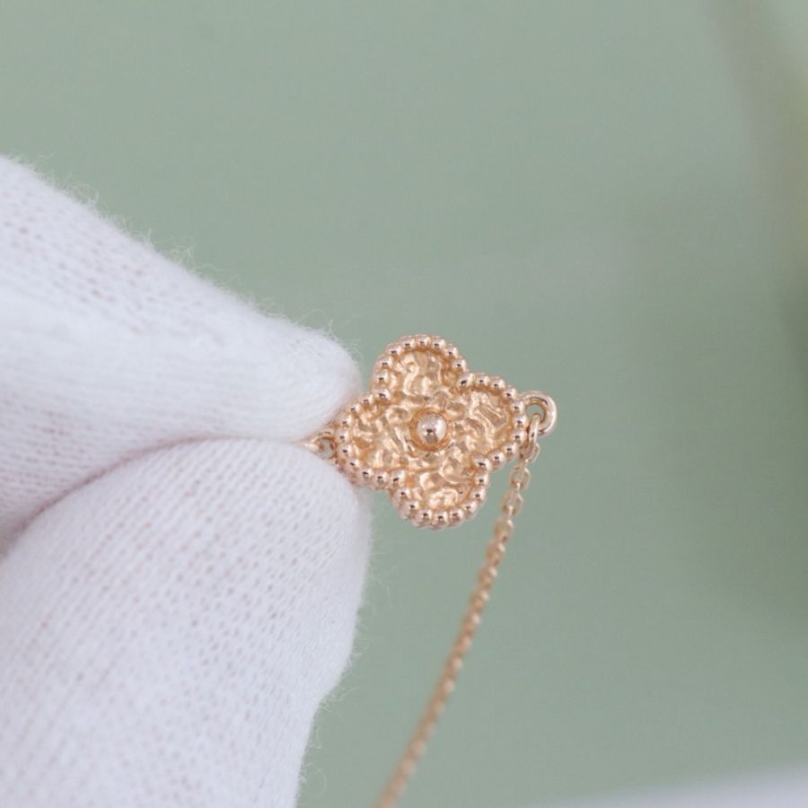VCA梵克雅寶Sweet Alhambra熔岩小花手鍊,18K玫瑰金 手鍊最長17.5cm,配件盒子證書2-6