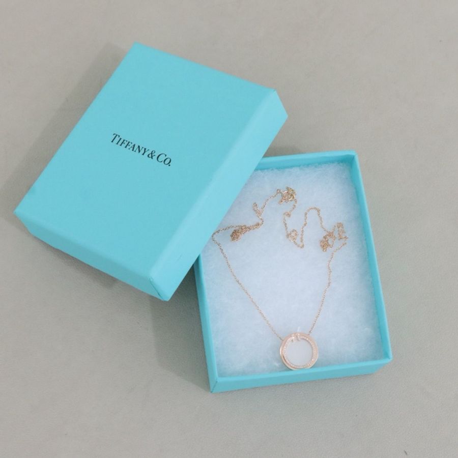 Tiffany帝芙尼 圓餅項鍊大號，18K玫瑰金白貝母鑲鑽，配件盒子-9
