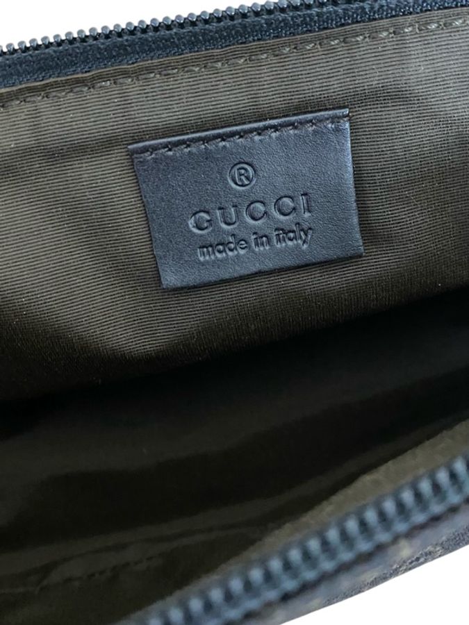 Gucci老花GG黑色中古腋下包/水餃包Vintage Monogram Baguette-4