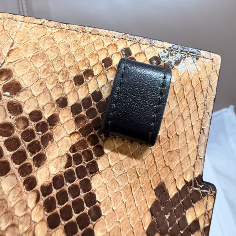 LOEWE 手拿包 T Pouch全蟒蛇皮/珍稀材質-13