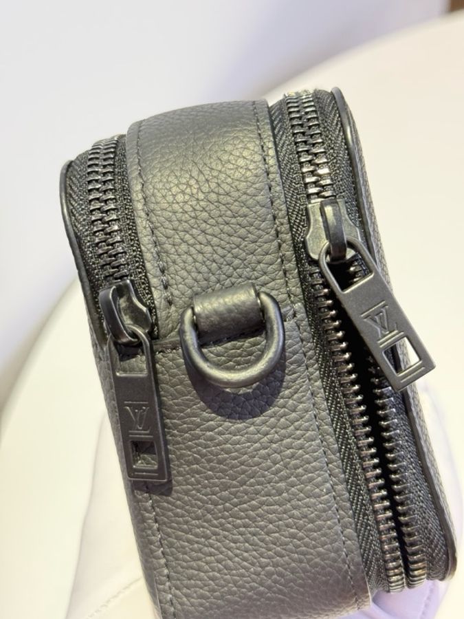 路易威登Louis Vuitton 男士相機包 尺寸18.5 x 11 x 6.5-5