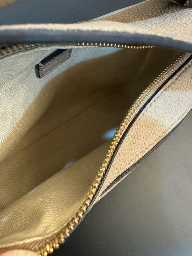 Loewe Mini puzzle Bag 沙色包-7
