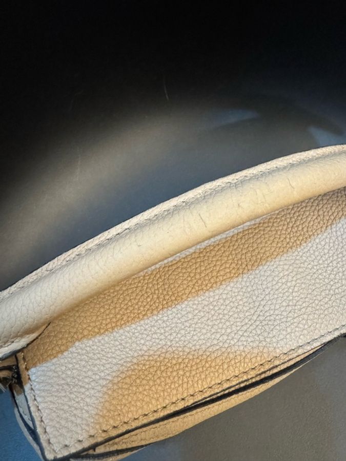 Loewe Mini puzzle Bag 沙色包-9
