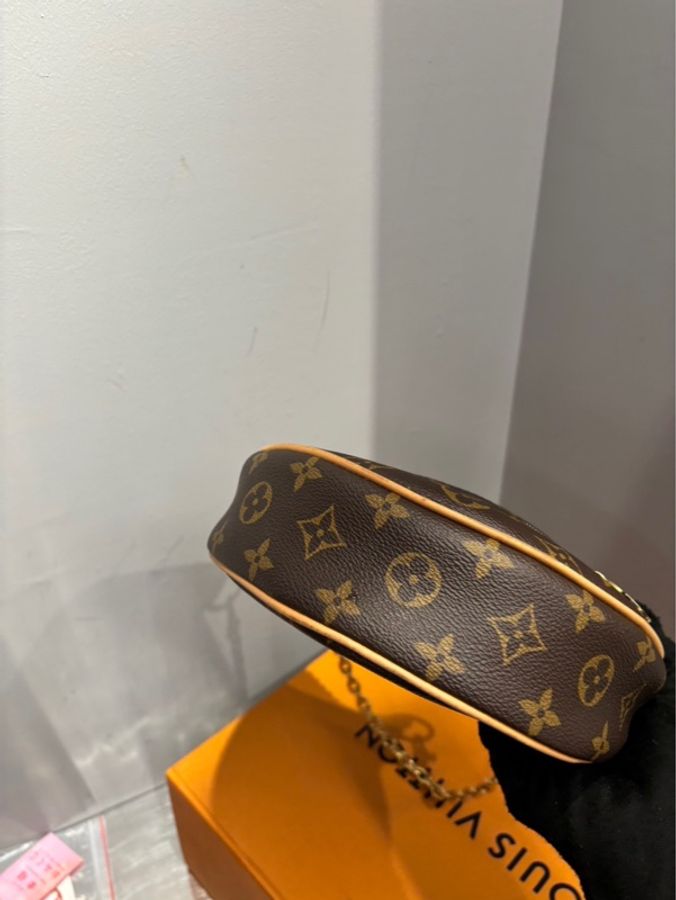 Louis Vuitton Loop 月亮包 |Classic Trend CT精品|台北東區實體-7