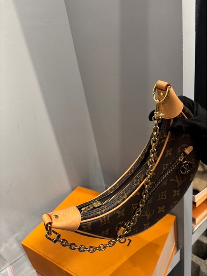Louis Vuitton Loop 月亮包 |Classic Trend CT精品|台北東區實體-9