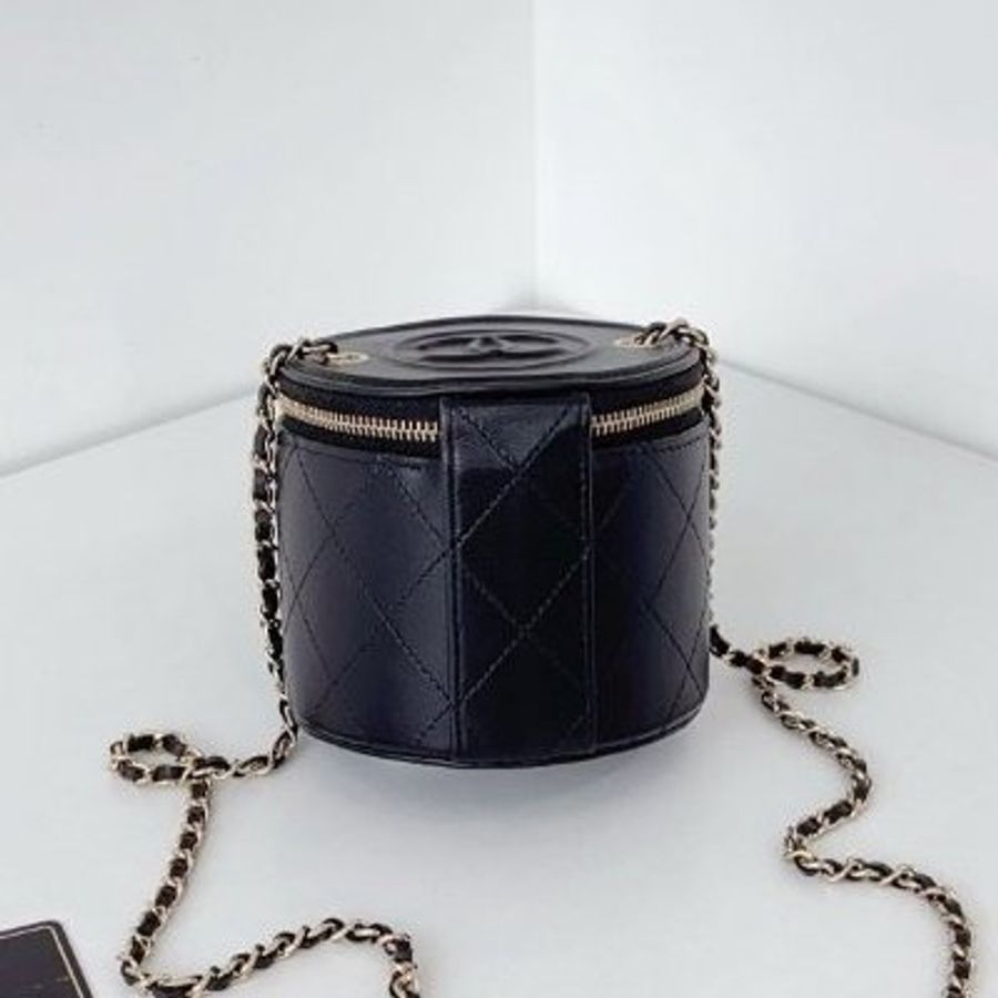 閒置新 香奈兒/Chanel 黑金菱格mini圓筒鏈條包-1