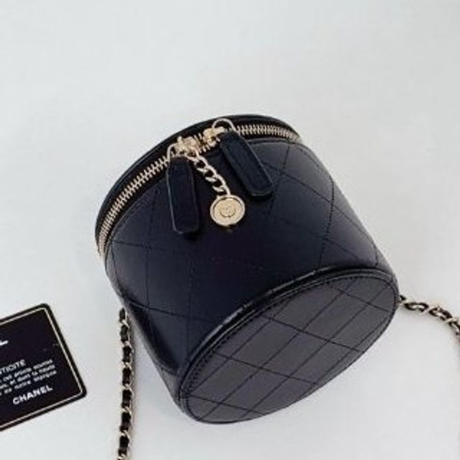 閒置新 香奈兒/Chanel 黑金菱格mini圓筒鏈條包-4