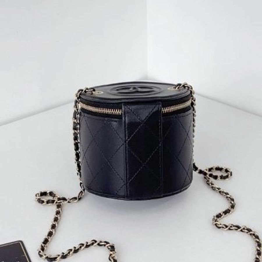 閒置新 香奈兒/Chanel 黑金菱格mini圓筒鏈條包-6
