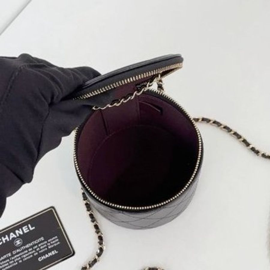閒置新 香奈兒/Chanel 黑金菱格mini圓筒鏈條包-8