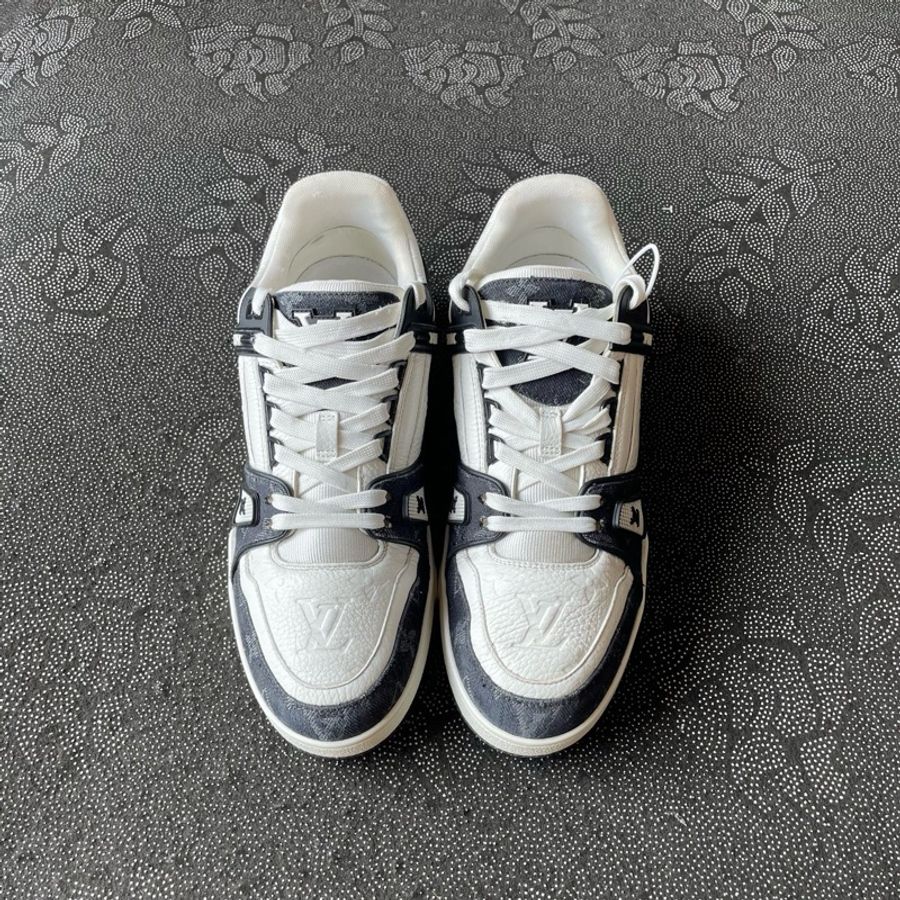 Louis Vuitton 路易威登 trainer黑白熊貓42碼-1
