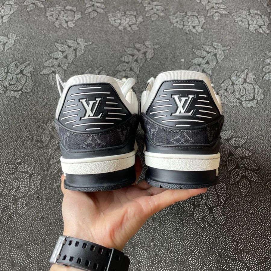Louis Vuitton 路易威登 trainer黑白熊貓42碼-4