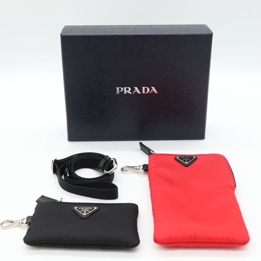 可放iphone pro📱Prada 紅色 尼龍 手機包+黑色零錢包 斜背包-1