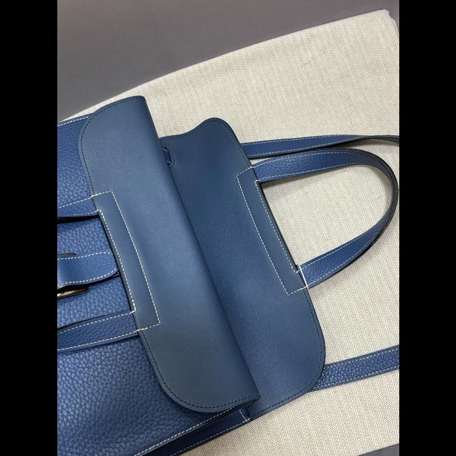 Hermes Halzan 31
瑪瑙藍 TC leather-9