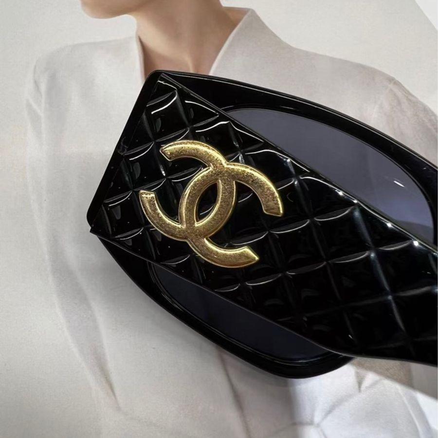 Chanel Matelassé sunglasses(經典黑金菱格紋)-8