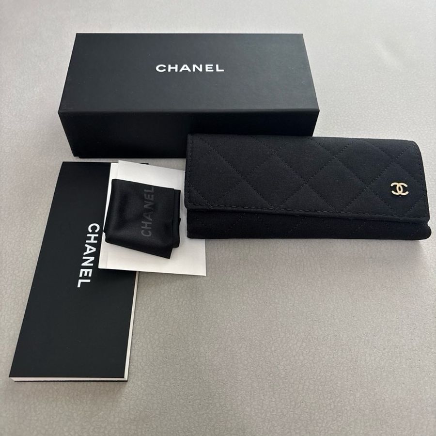 Chanel 香奈兒方型太陽眼鏡5408A 黑灰配金字-7