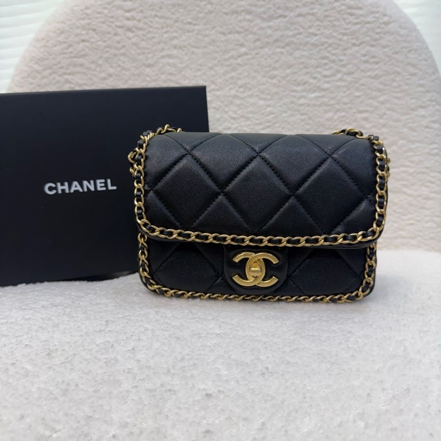 Chanel黑金羊皮菱格皮穿鏈滾邊mini 口蓋包-0