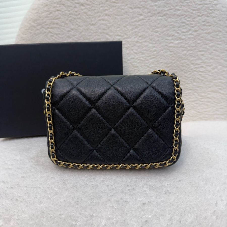 Chanel黑金羊皮菱格皮穿鏈滾邊mini 口蓋包-7