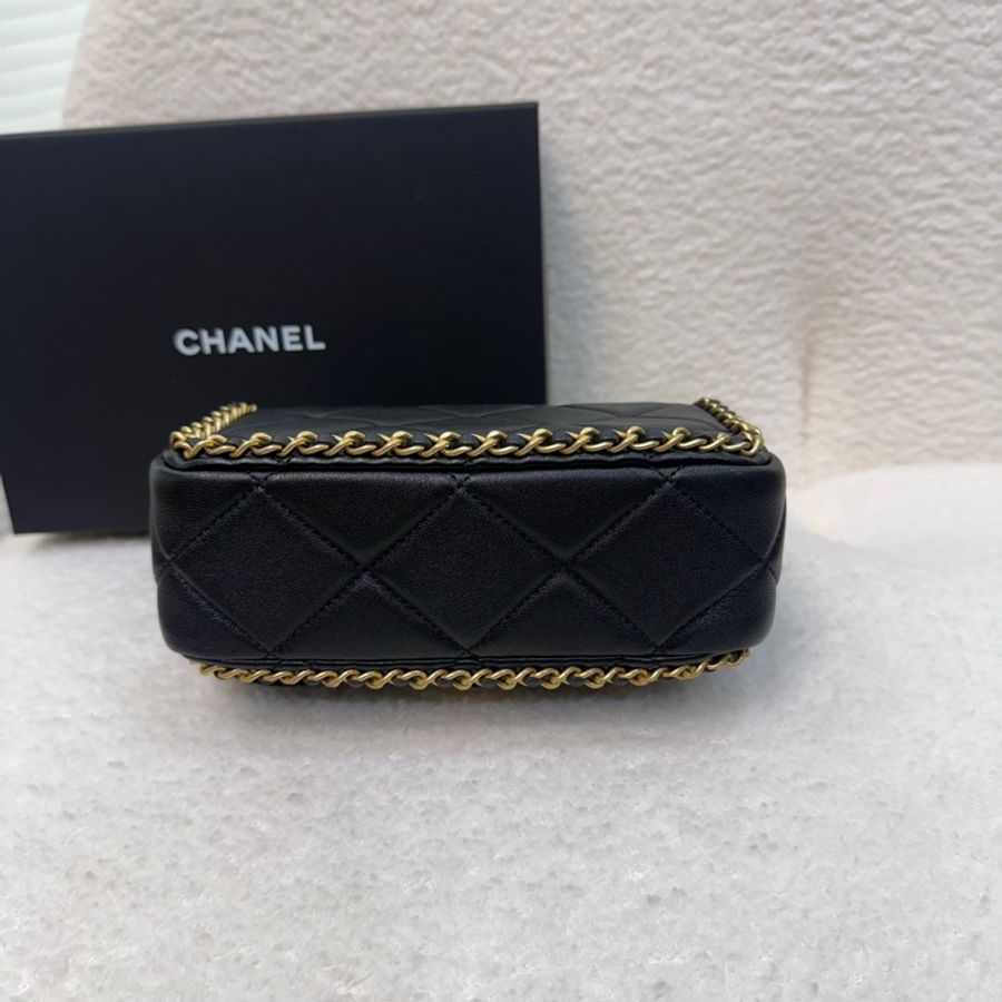 Chanel黑金羊皮菱格皮穿鏈滾邊mini 口蓋包-14