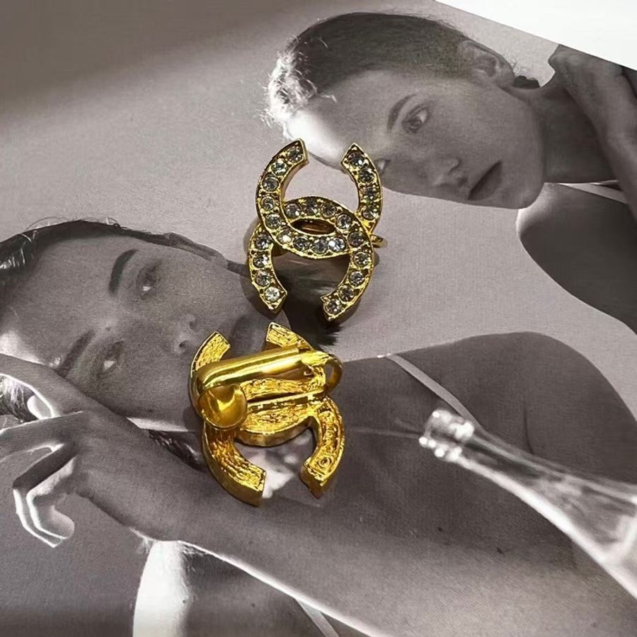 Chanel 復古水鑽耳環-1