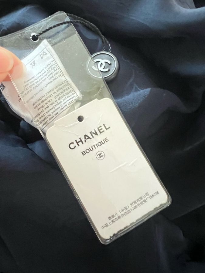 Chanel勛章外套38碼帶吊牌備用扣-8