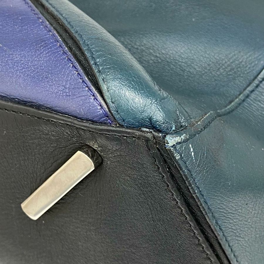 ☆ LOEWE 羅意威 Navy Calfskin Puzzle Shoulder Bag 深藍色小牛皮肩背包-267014793-26
