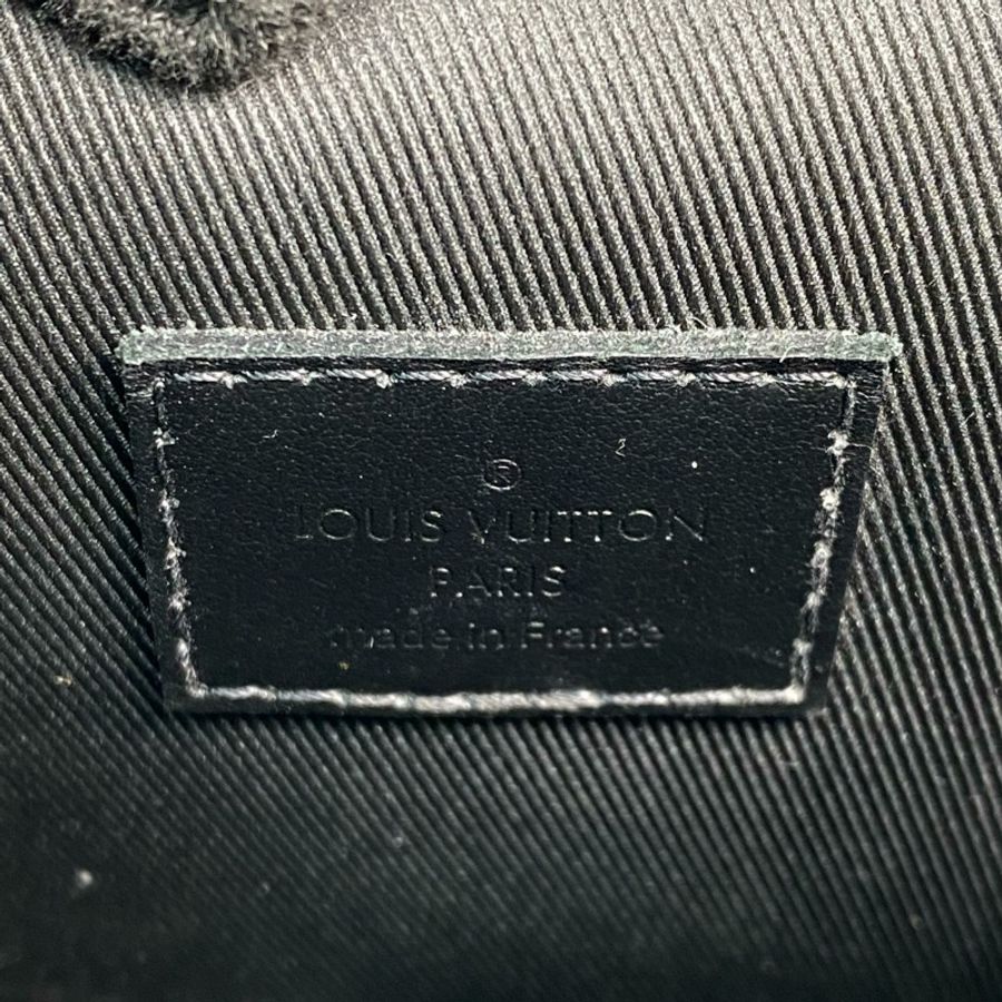 △ LOUIS VUITTON 路易·威登 Black Coated Canvas Monogram Eclipse Montsouris Wearable Wallet Shoulder Bag 黑色塗層帆布經典老花肩背包 M83567-267014352-9