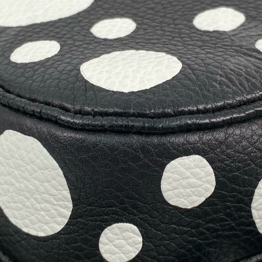 △ LOUIS VUITTON 路易·威登 Black Calfskin Monogram Empreinte Lv X YK Multi Pochette Accessoires Shoulder Bag 黑色小牛皮經典老花草間彌生聯名肩背包 M46410-267014679-18