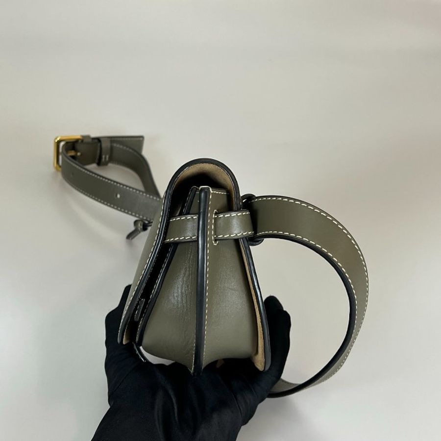 LOEWE 271925 墨綠GATE腰包 MINI-4