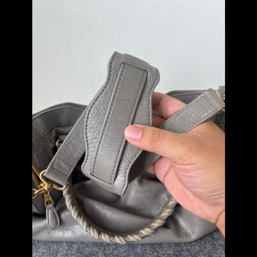 BALENCIAGA/巴黎世家灰金中號機車包-6
