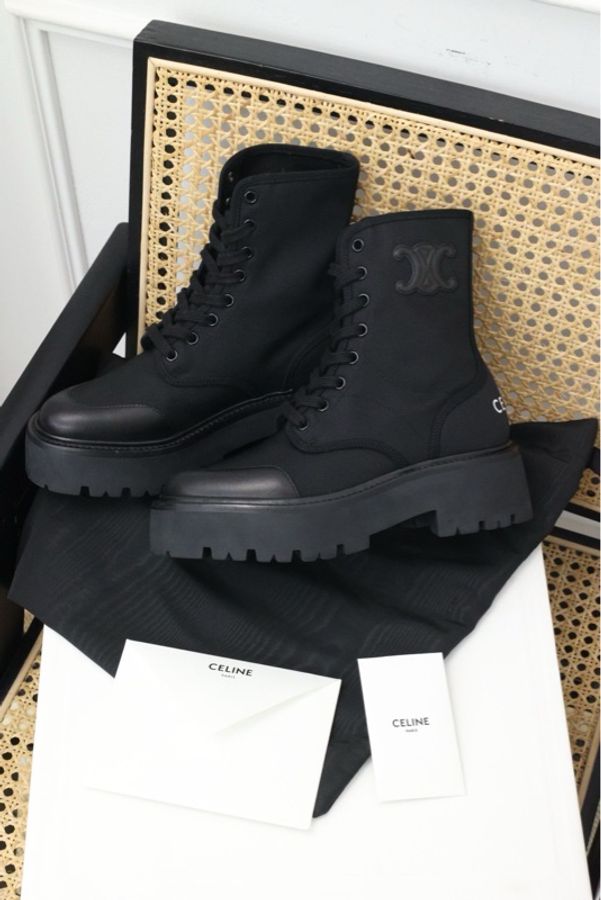 Celine 21年黑色针织皮革拼接系带靴-1