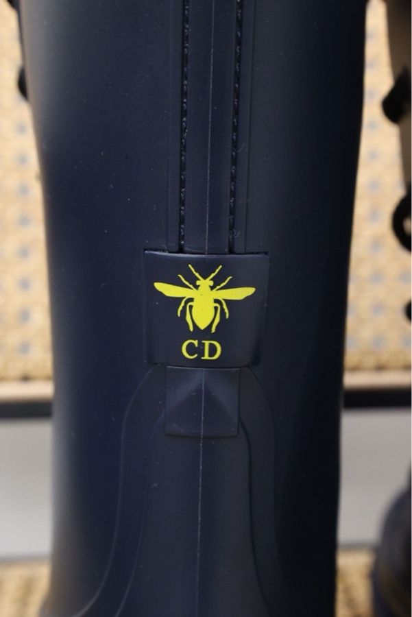 Dior 21年深蓝色塑胶小蜜蜂中筒靴-12