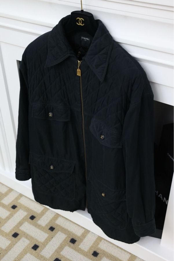 Chanel拉链款cc logo金扣四口袋外套黑色菱格纹口袋长棉服-3