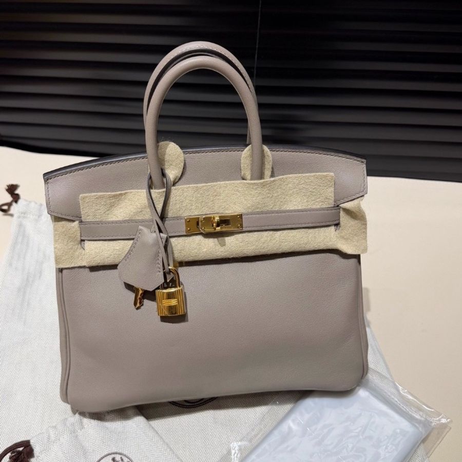 全新帶膜🩶✨#愛馬仕 #銀河灰金扣 #birkin25鉑金包bk25 #swift皮 #鎖鑰匙防塵袋雨衣-0