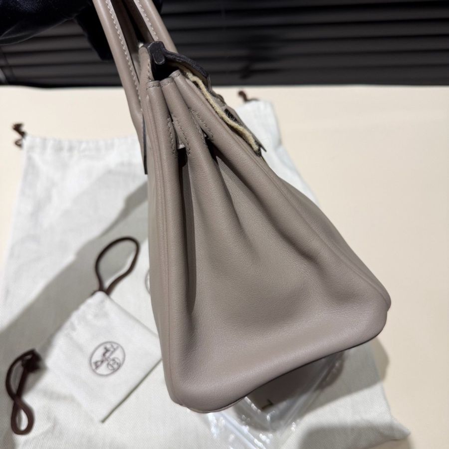 全新帶膜🩶✨#愛馬仕 #銀河灰金扣 #birkin25鉑金包bk25 #swift皮 #鎖鑰匙防塵袋雨衣-4